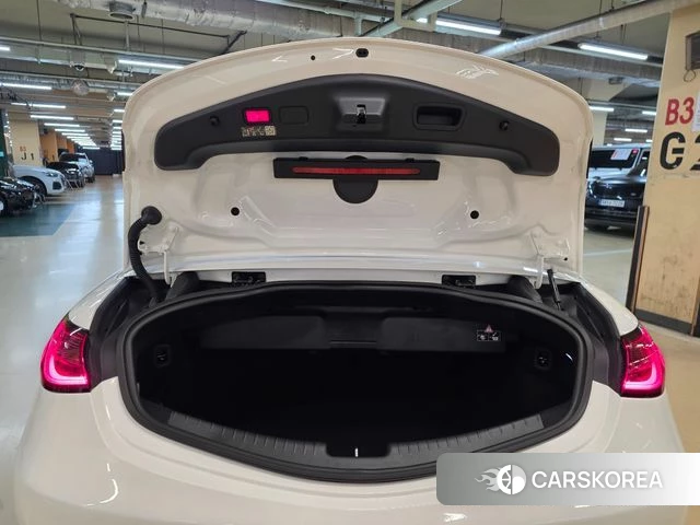 Mercedes-Benz CLE-Class C236 2024 Белый из Кореи, фото 6