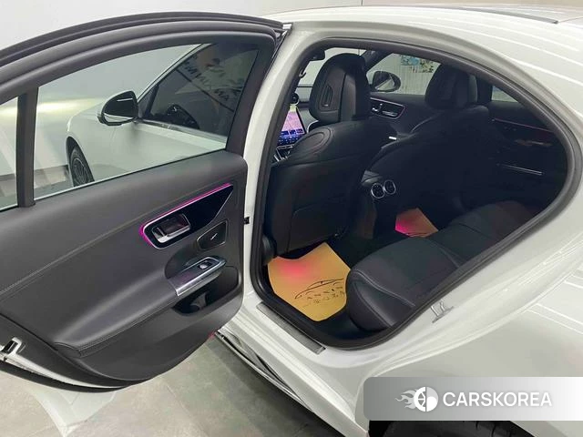 Mercedes-Benz C-class 2024 Белый из Китая, фото 6
