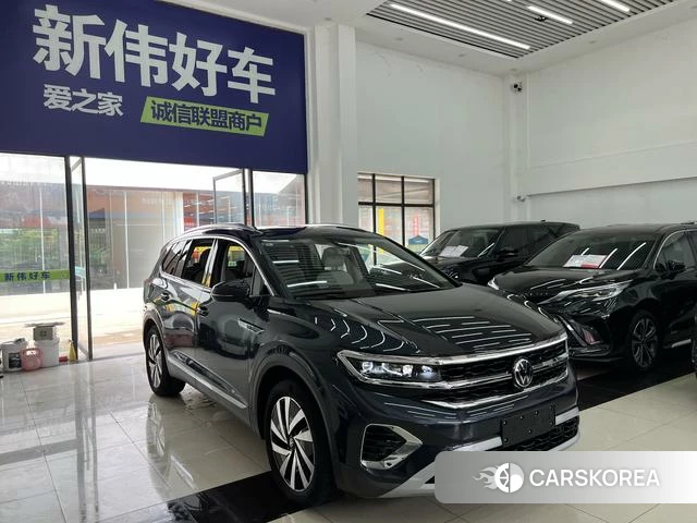 Volkswagen Talagon 2022 Синий из Китая, фото 6