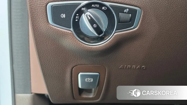 Mercedes-Benz CLS-Class C257 2019 Серебряный из Кореи, фото 6