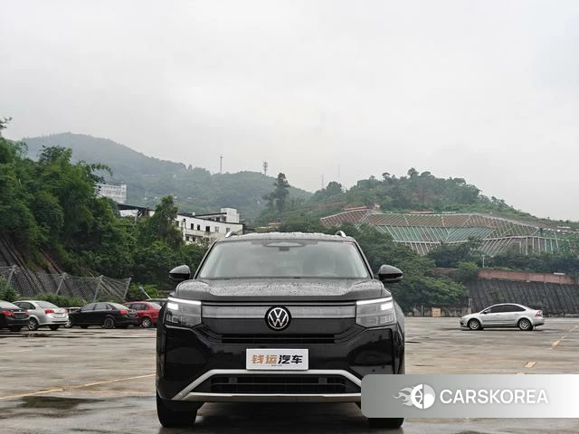 Volkswagen Teramont 2025 Черный из Китая, фото 6