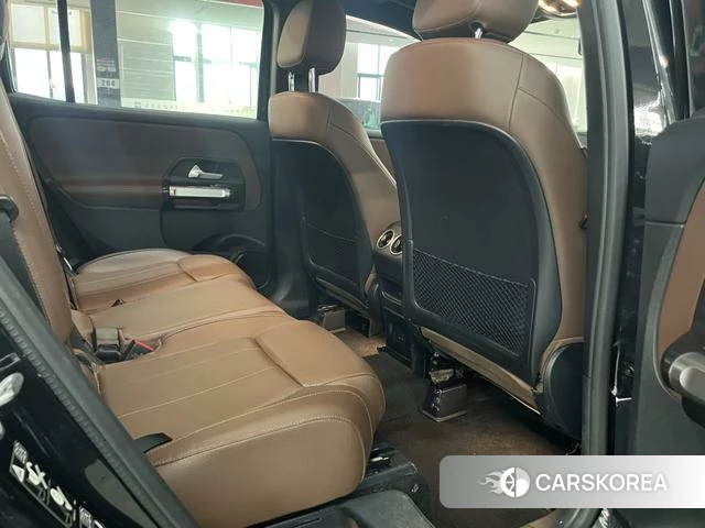 Mercedes-Benz GLB 2023 Черный из Китая, фото 6