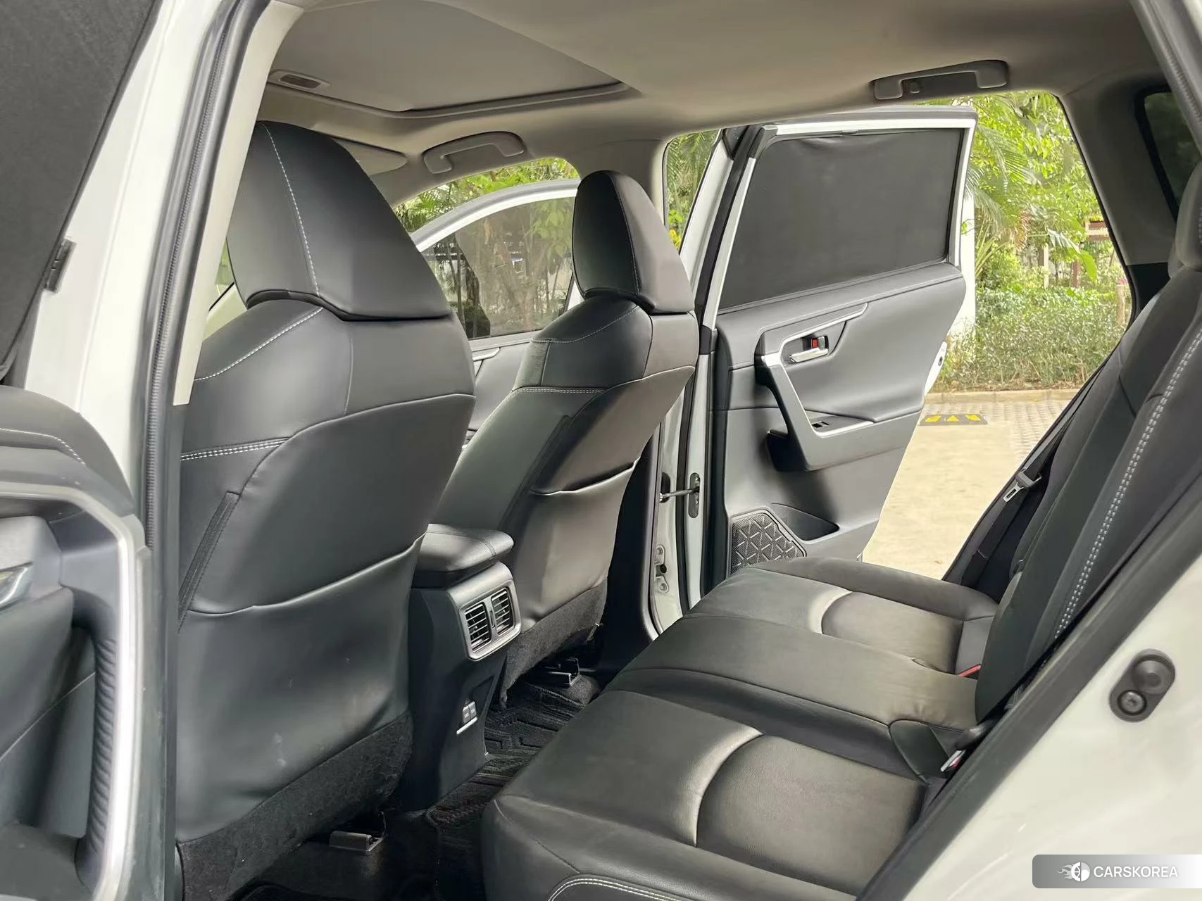 Toyota RAV4 2021 Белый из Китая, фото 6