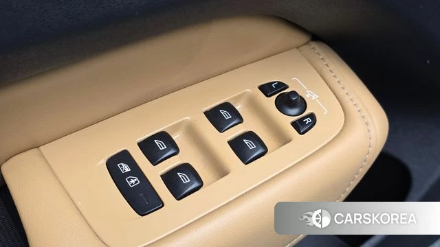 Volvo XC60 second Generation 2019 Белый из Кореи, фото 6