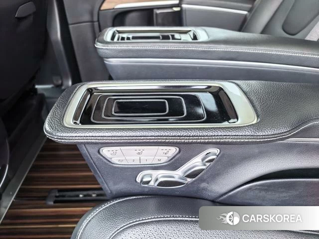 Mercedes-Benz V-Class 2021 Черный из Китая, фото 6