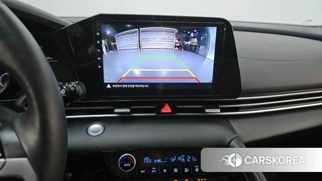 Hyundai Avante Hybrid (CN7) 2023 Белый из Кореи, фото 6