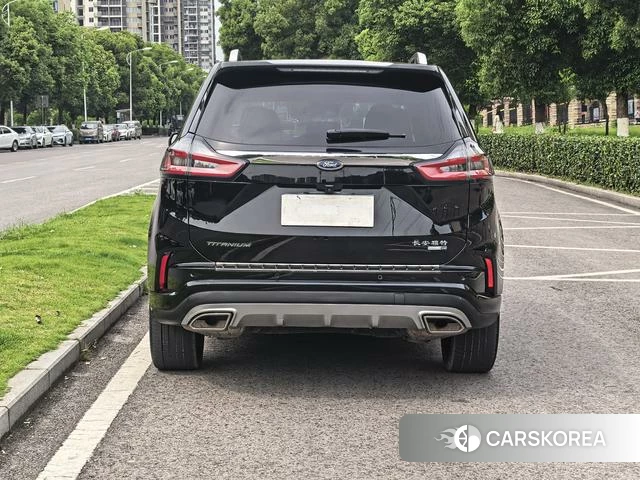 Ford Edge 2021 Черный из Китая, фото 6