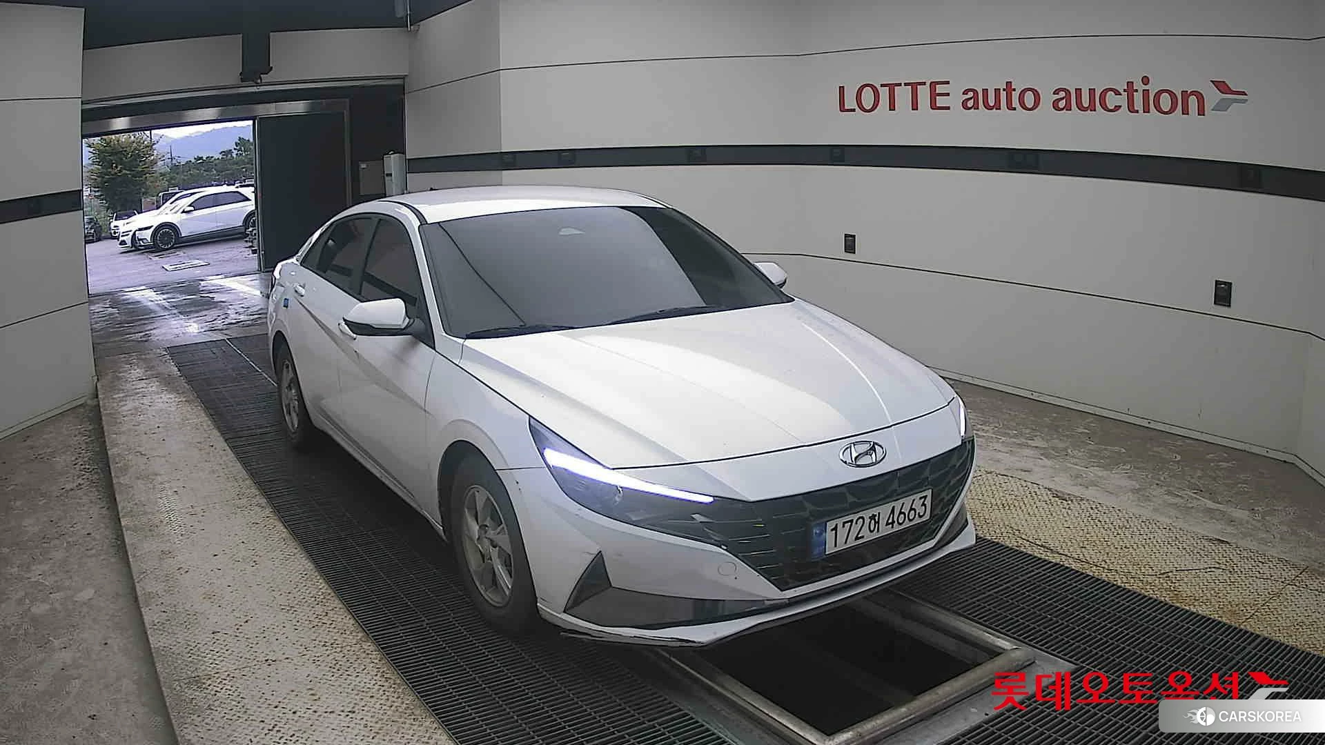 Hyundai Avante 2023 Polar White из Кореи, фото 6