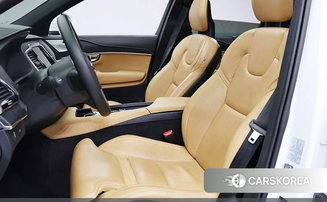 Volvo XC90 second Generation 2021 Белый из Кореи, фото 6