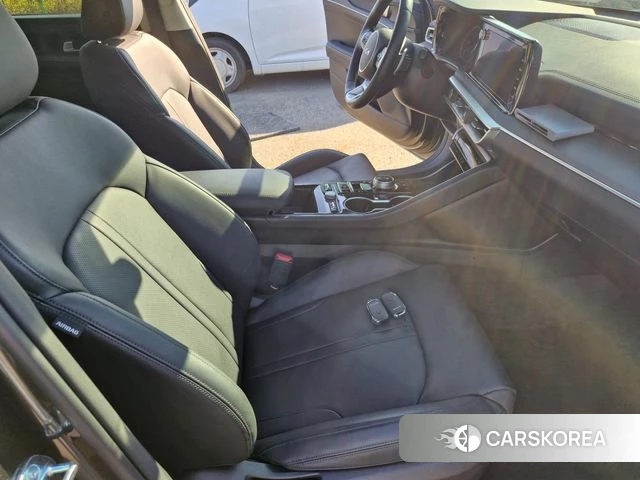 Kia K5 3rd generation 2023 Серый из Кореи, фото 6