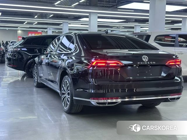 Volkswagen Phideon 2021 Черный из Китая, фото 6