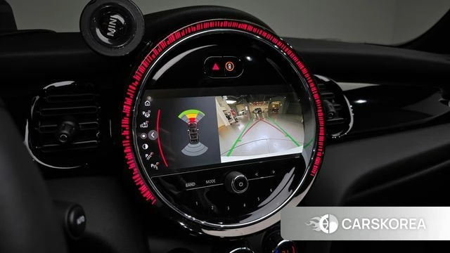 Mini Cooper Convertible 2024 Белый из Кореи, фото 6