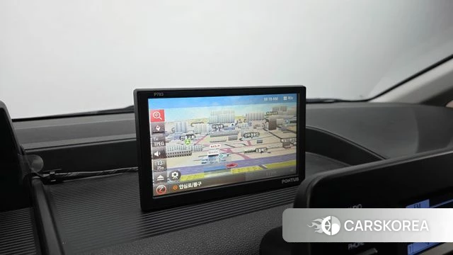 Hyundai Staria 2022 Серебристо-серый из Кореи, фото 6
