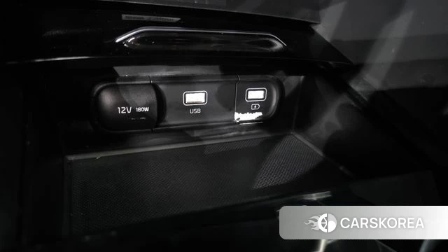 Kia K5 3rd generation 2022 Черный из Кореи, фото 6