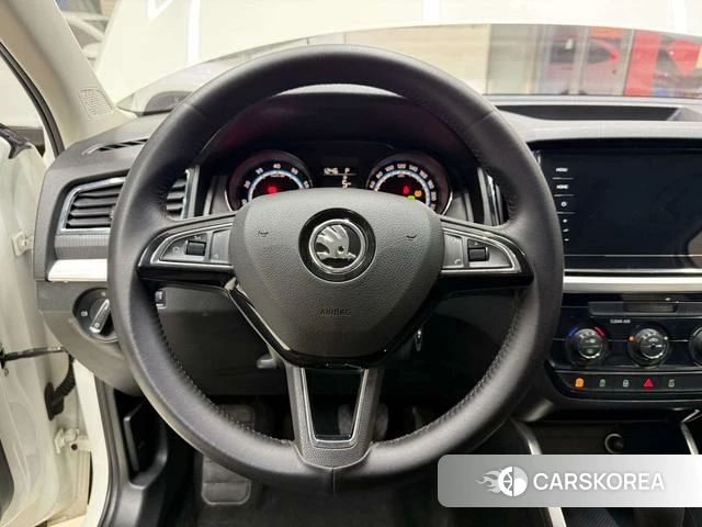 Skoda Kamiq 2022 Белый из Китая, фото 6