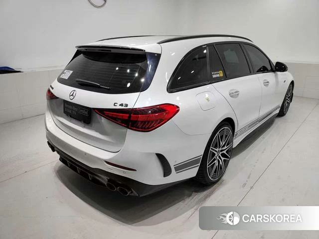 Mercedes-Benz AMG C-Class 2024 Белый из Китая, фото 6