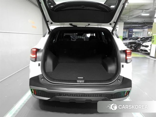 Kia Sportage 5th Generation 2023 Белый из Кореи, фото 6