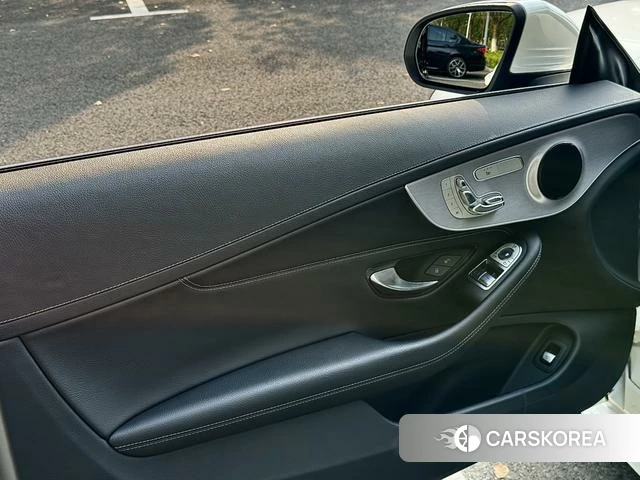 Mercedes-Benz C-class 2021 Белый из Китая, фото 6