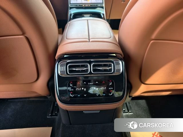 Mercedes-Benz S-Class 2023 Черный из Китая, фото 6