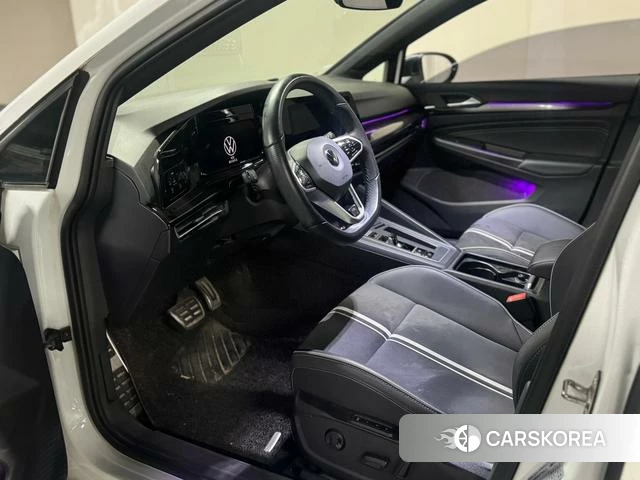Volkswagen Golf 2021 Белый из Китая, фото 6