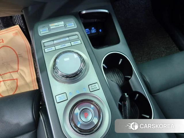 Genesis Electrified GV70 2022 Белый из Кореи, фото 6