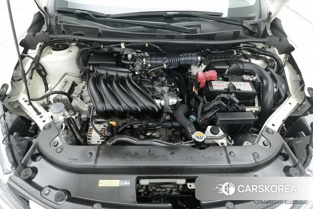 Nissan Sylphy 2021 Белый из Китая, фото 6