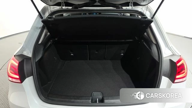 Mercedes-Benz A-Class W177 2019 Белый из Кореи, фото 6