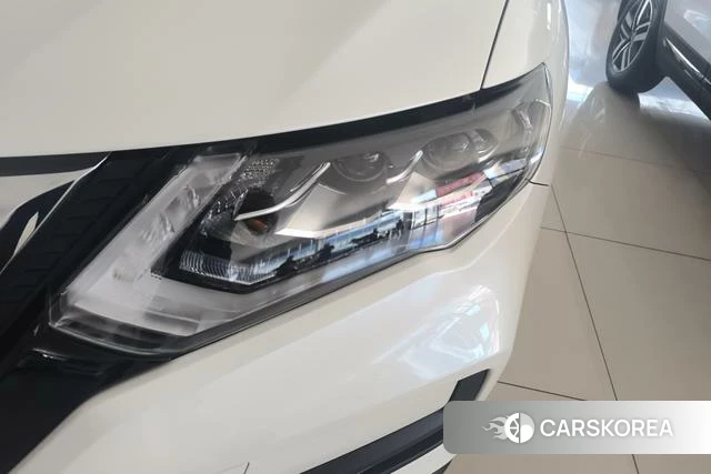 Nissan X-Trail 2021 Белый из Китая, фото 6