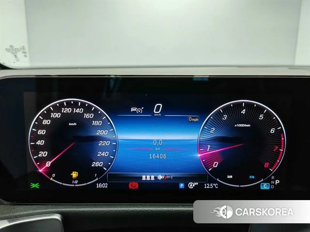 Mercedes-Benz GLB 2025 Черный из Китая, фото 6