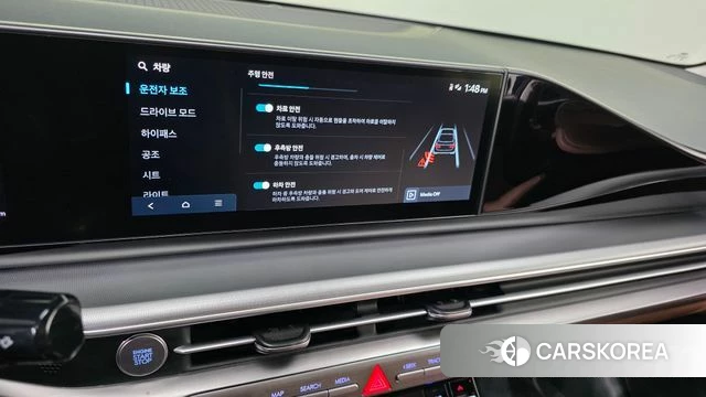 Hyundai Grandeur (GN7) 2024 Серебристо-серый из Кореи, фото 6
