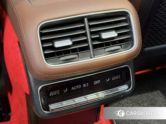 Mercedes-Benz GLE 2024 Черный из Китая, фото 6