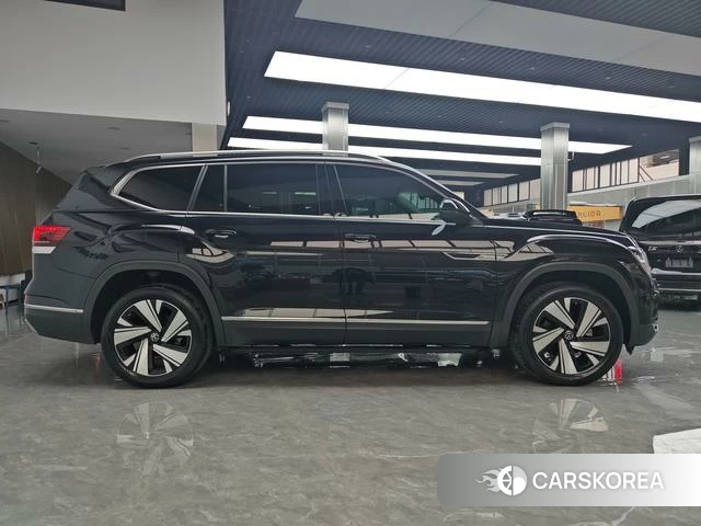 Volkswagen Teramont 2024 Черный из Китая, фото 6