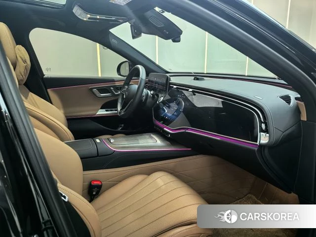 Mercedes-Benz E-Class 2025 Черный из Китая, фото 6