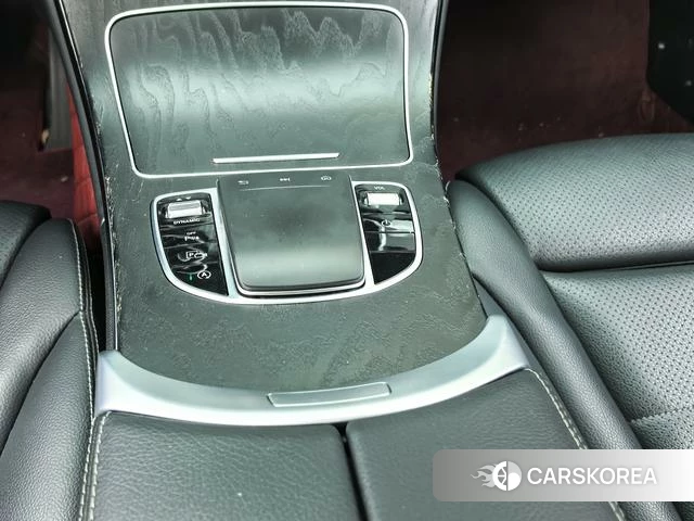 Mercedes-Benz C-class 2021 Зеленый из Китая, фото 6