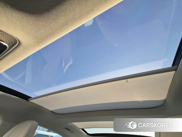 Mercedes-Benz EQE V295 2023 Белый из Кореи, фото 6