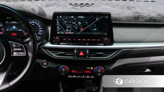 Kia The New K3 2nd generation 2022 Белый из Кореи, фото 6