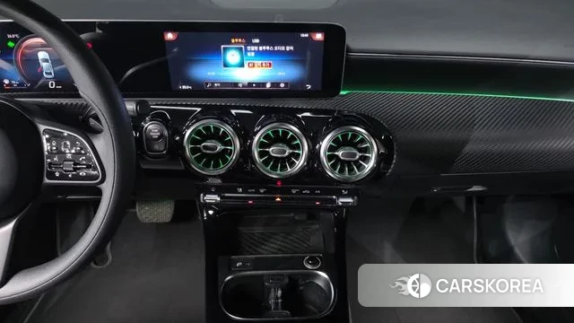 Mercedes-Benz A-Class W177 2020 Белый из Кореи, фото 6