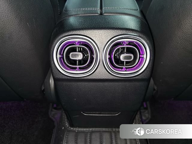Mercedes-Benz C-class 2023 Темно-серый из Китая, фото 6