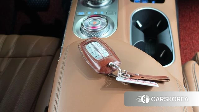 Genesis GV70 2022 Белый из Кореи, фото 6