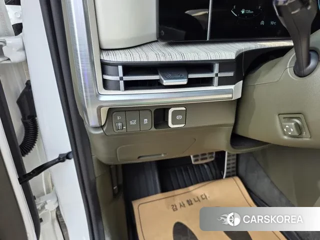 Hyundai Santa Fe (MX5) 2023 Белый из Кореи, фото 6