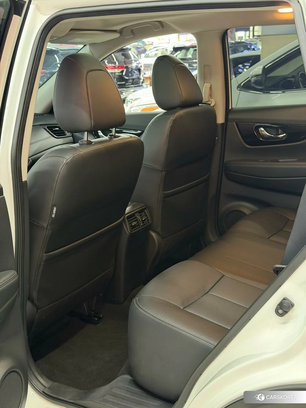 Nissan X-Trail 2021 Белый из Китая, фото 6