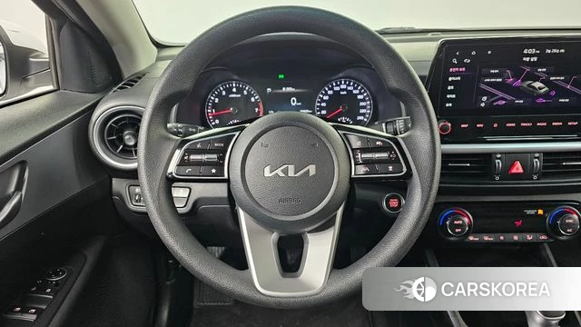 Kia The New K3 2nd generation 2022 Белый из Кореи, фото 6