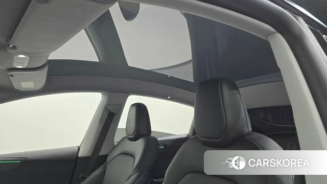 Tesla Model Y 2025 Серый из Кореи, фото 6