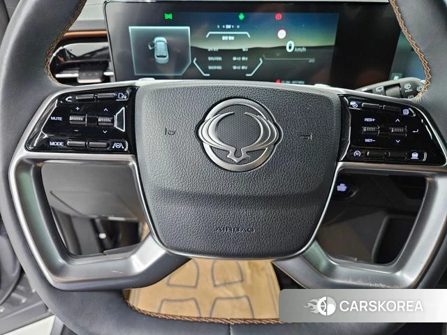 Ssangyong Torres EVX 2024 Серебристо-серый из Кореи, фото 6