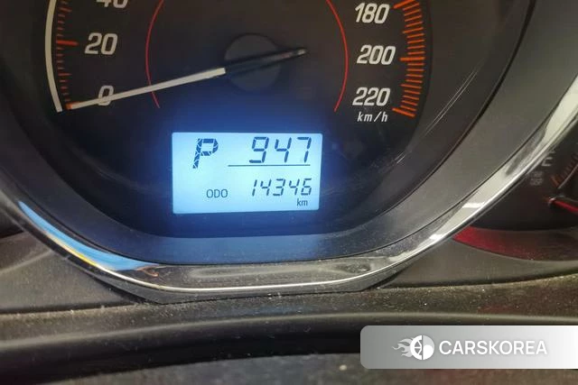 Toyota Yaris L 2021 Красный из Китая, фото 6