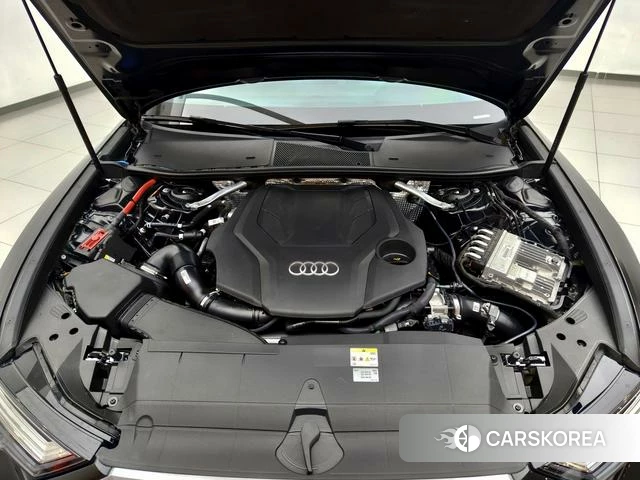Audi A6 2024 Черный из Китая, фото 6