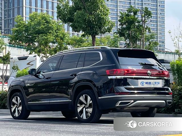 Volkswagen Teramont 2023 Черный из Китая, фото 6