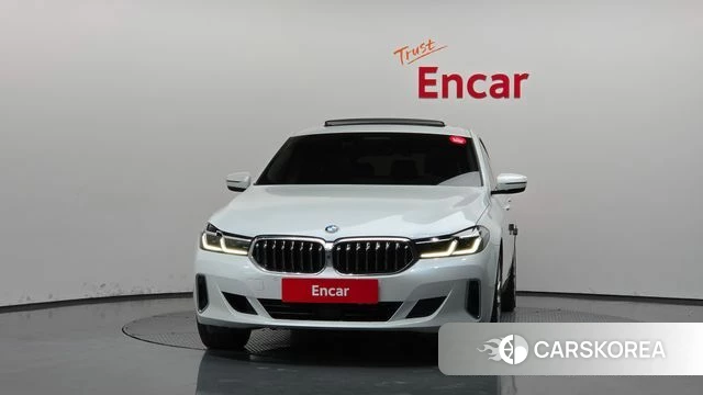 BMW 6 Series GT (G32) 2023 Белый из Кореи, фото 6