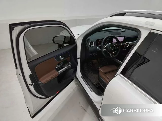 Mercedes-Benz GLB 2021 Белый из Китая, фото 6