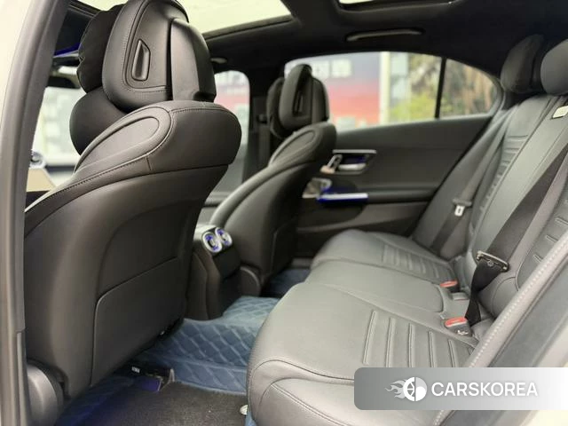 Mercedes-Benz C-class 2025 Белый из Китая, фото 6